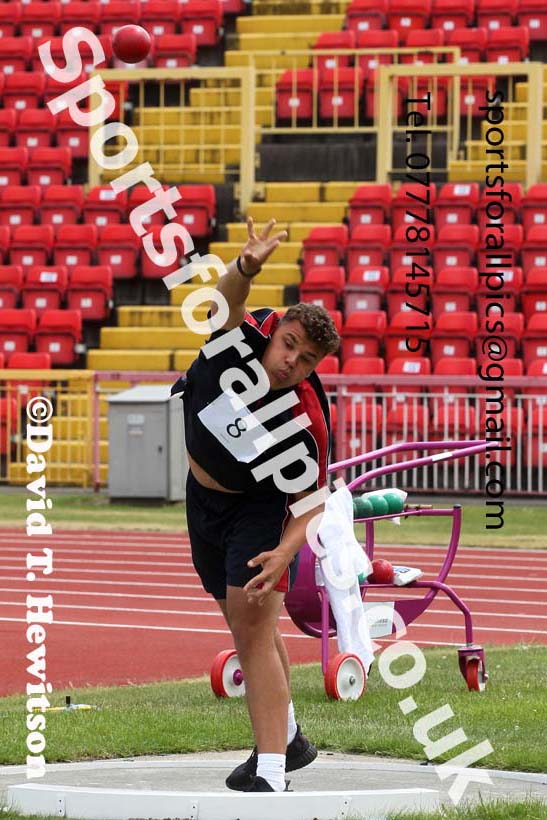 Shot putt, 2021 Northumberland, Durham and Cleveland Schools. Photo: David T. Hewitson/Sports for All Pics